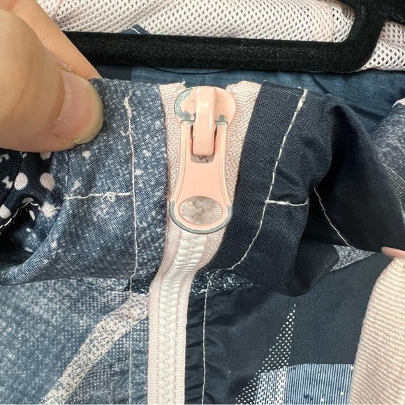 Zyia Active Radical Bomber Hooded Jacket Pale Pink and Blue Estimated Sz M - Picture 10 of 10